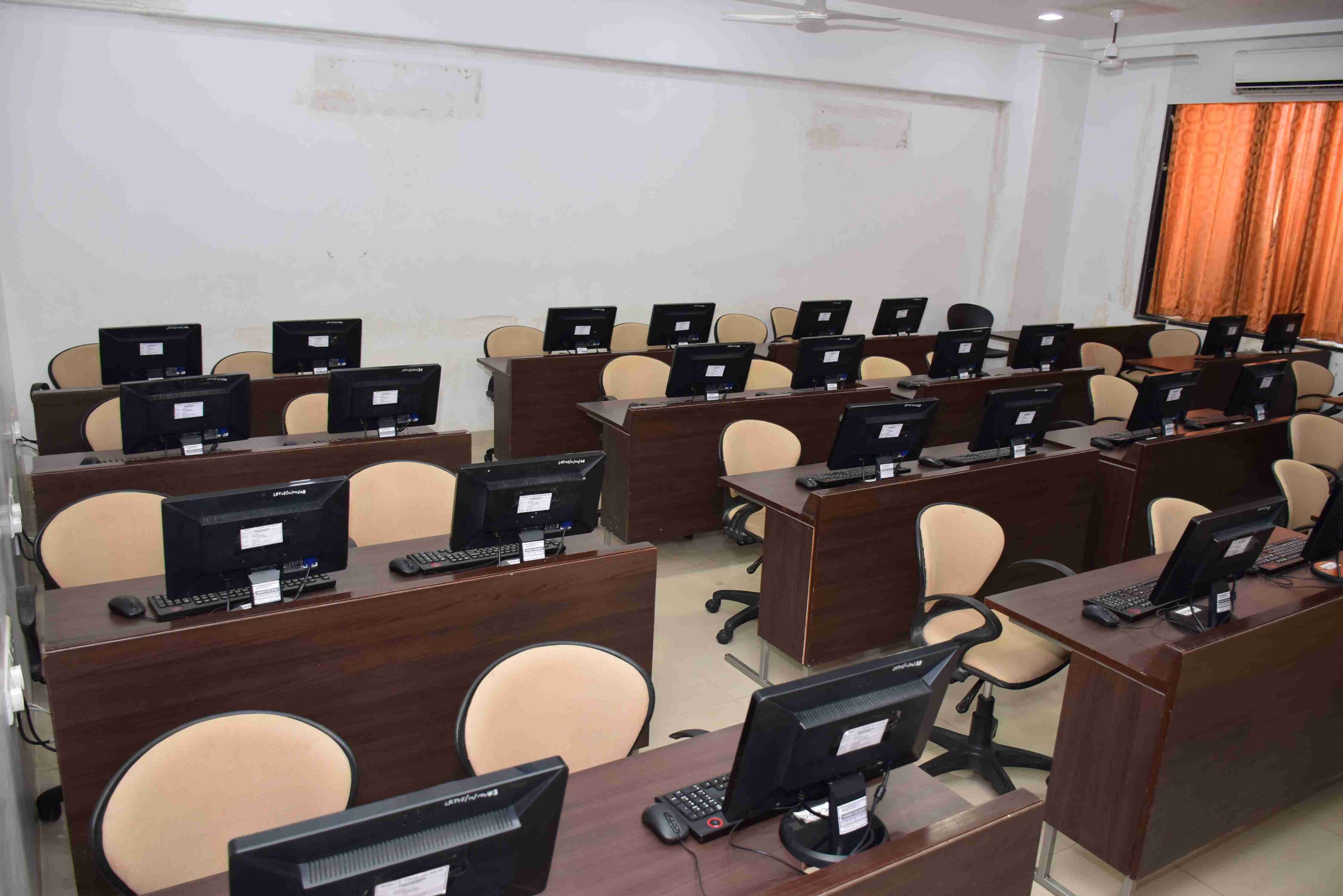 Shree L. R. Tiwari College of Engineering Thane Infrastructure photo 11