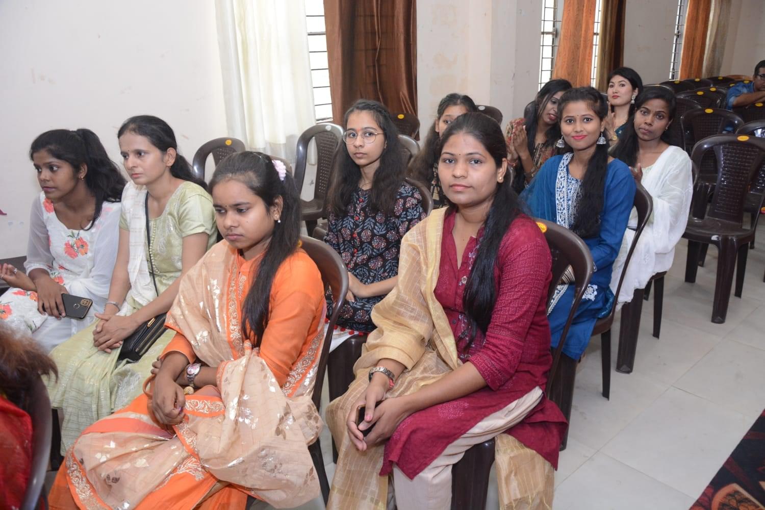 Yashraj Institute of Education Lucknow Events photo 5