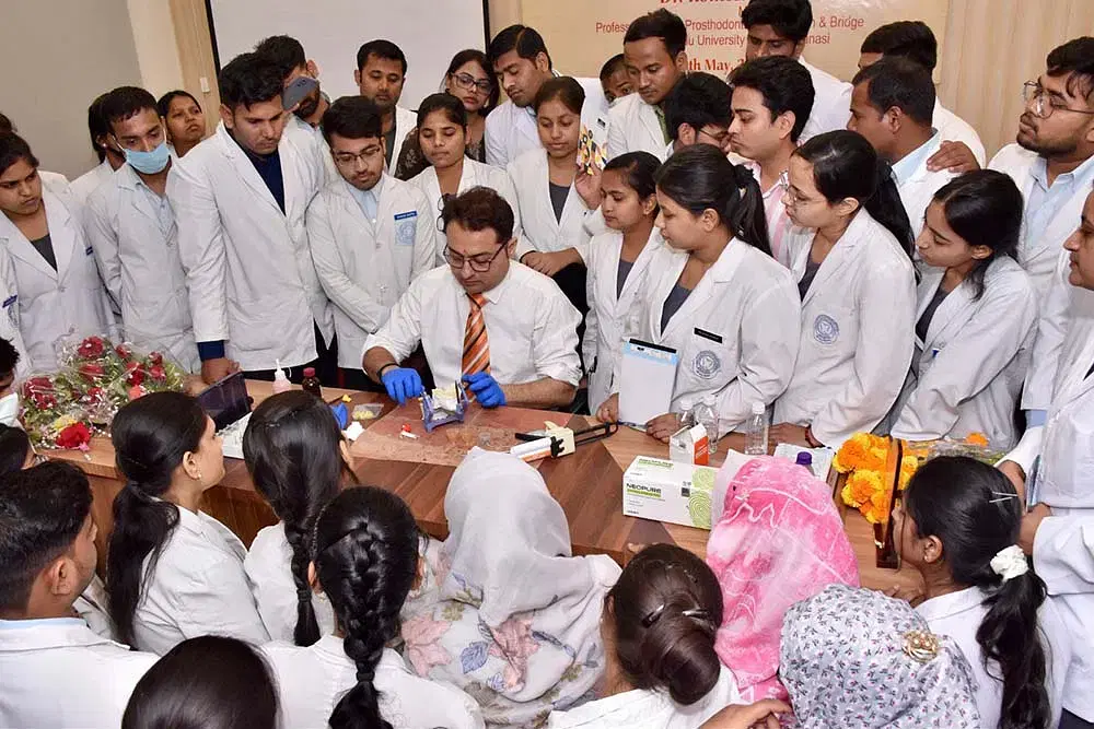 Purvanchal Institute of Dental Sciences Gorakhpur Guest lectures photo 3