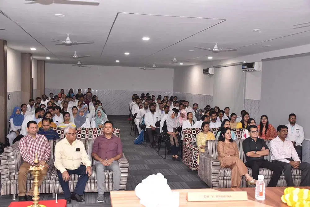 Purvanchal Institute of Dental Sciences Gorakhpur Guest lectures photo 7
