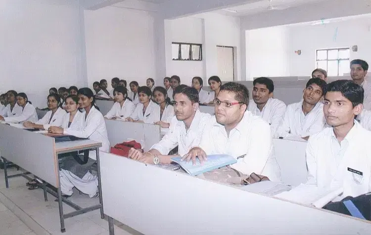 Purvanchal Institute of Dental Sciences Gorakhpur Labs and Clinics photo 6