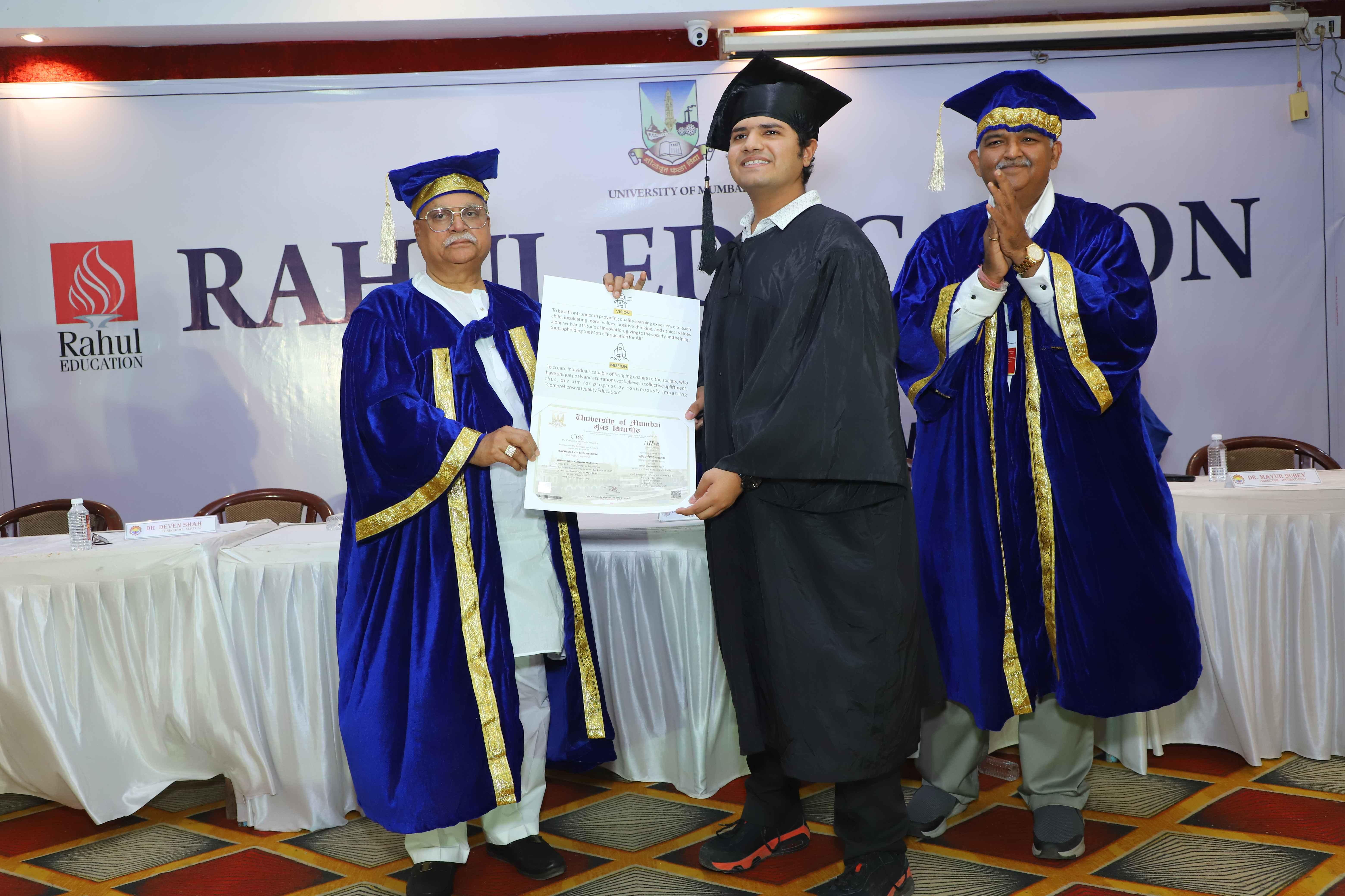 Shree L. R. Tiwari College of Engineering Thane Convocation Ceremony photo 10