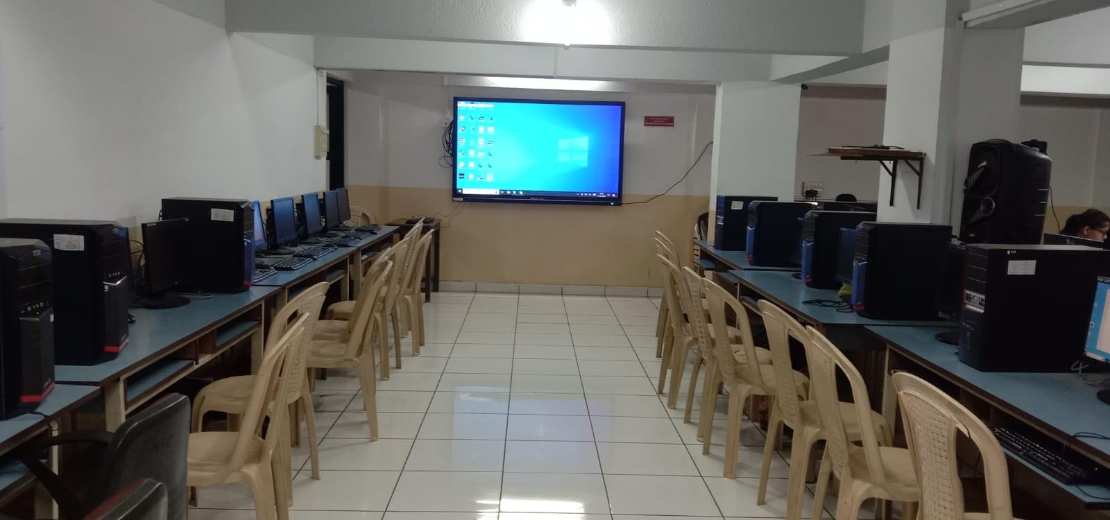 Maharshi Karve Stree Shikshan Samstha's Maharshi Karve Mahila Mahavidyalay Satara Campus photo 9