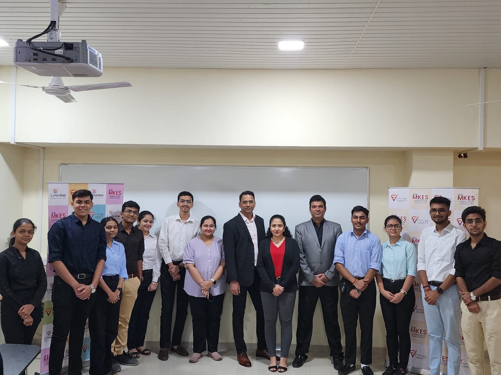 Live Global Institute Of Travel and Tourism Mumbai Images photo 4