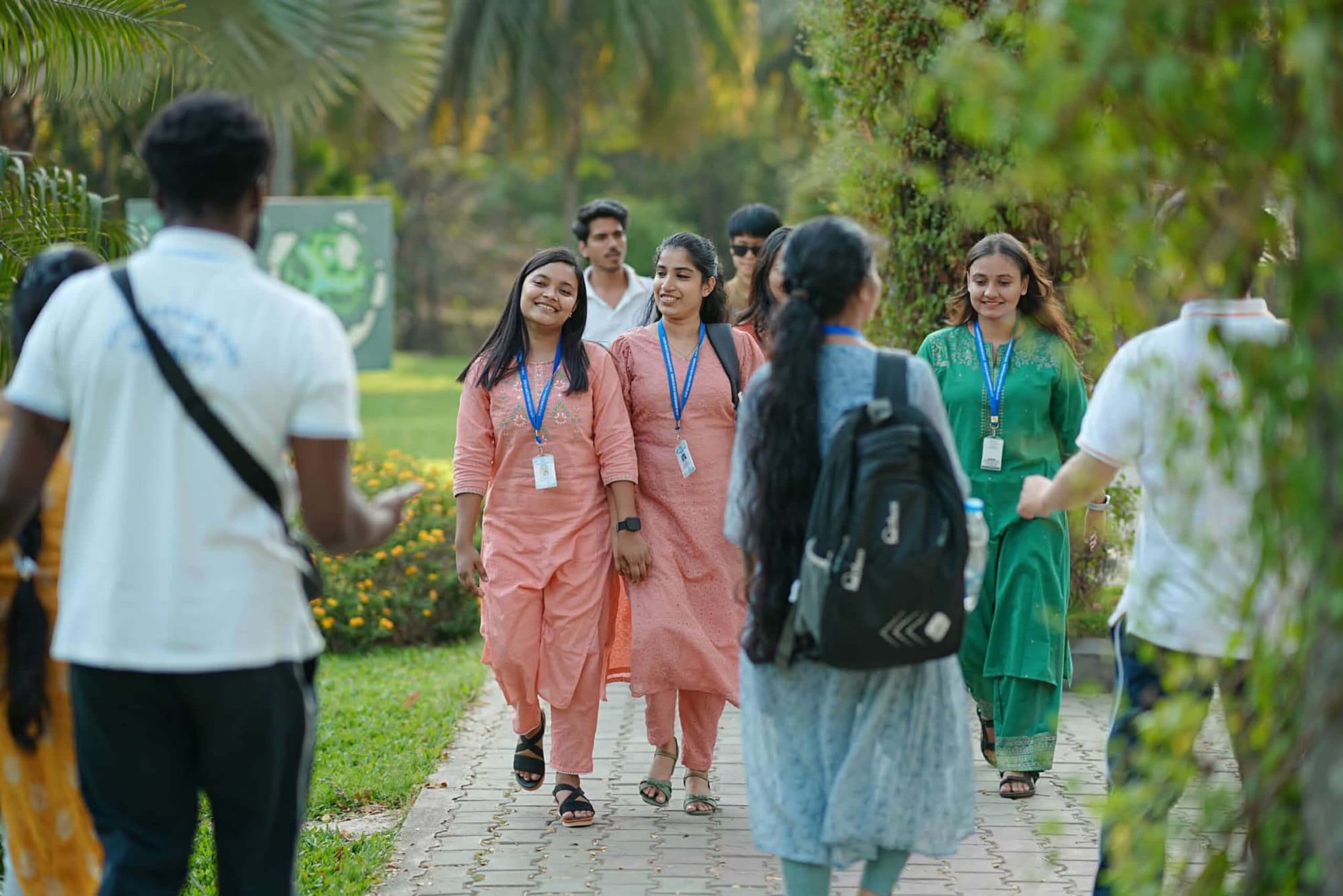 S-VYASA University University Academic Building photo 18