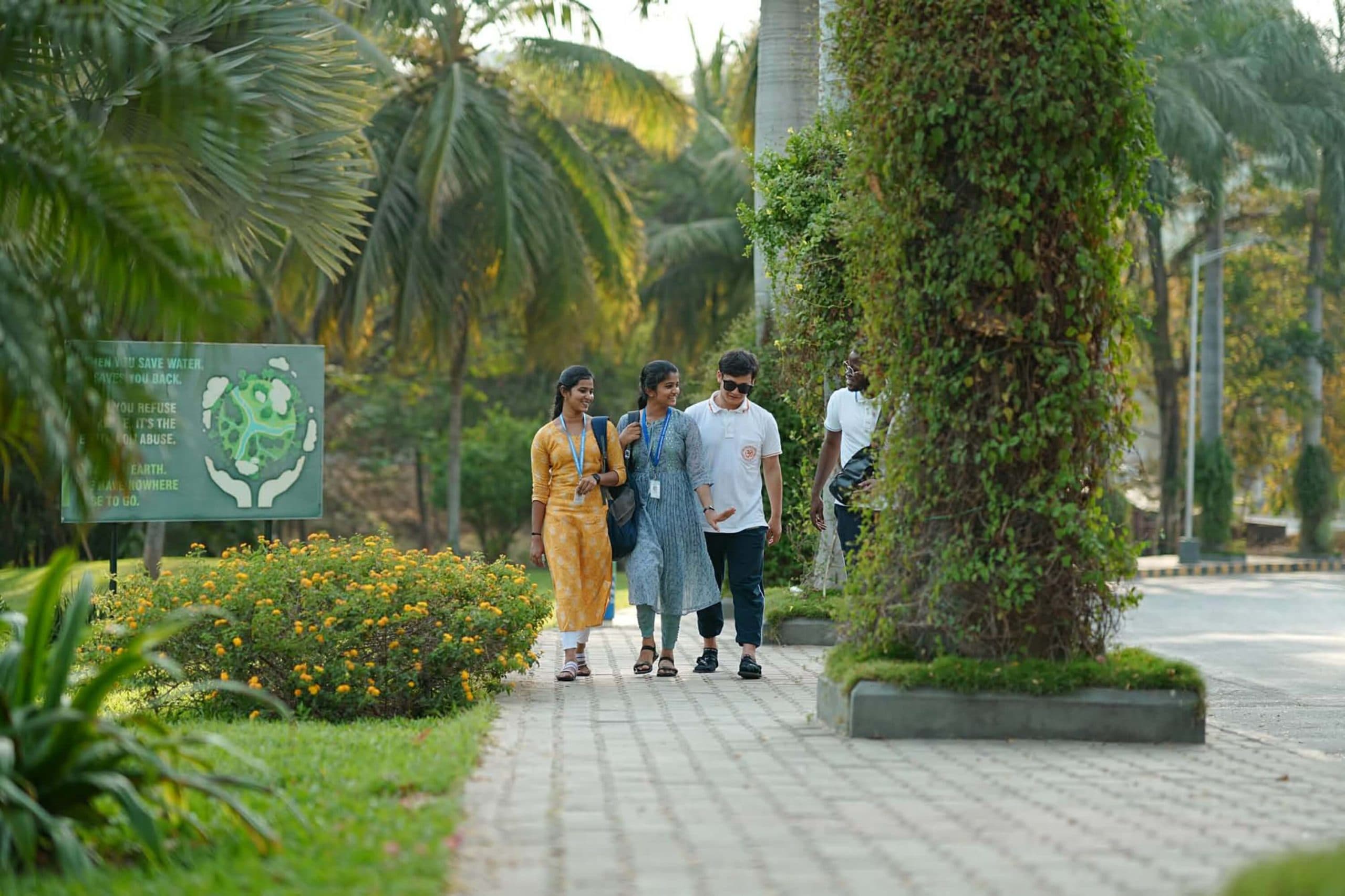 S-VYASA University University Academic Building photo 19