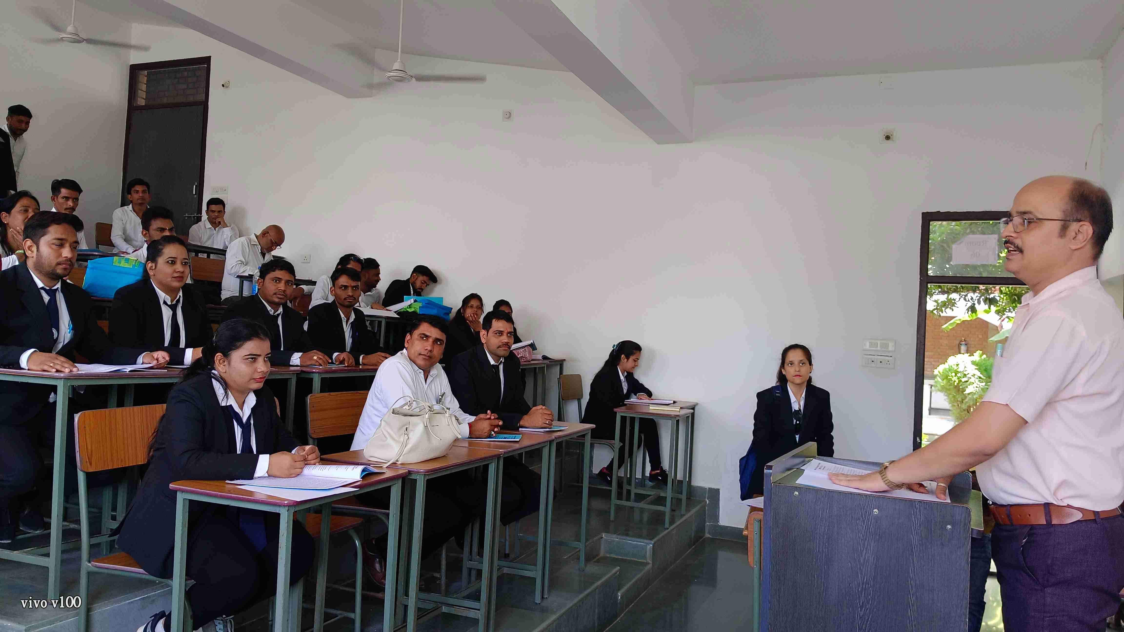 Dr. Anushka Vidhi Mahavidyalaya Udaipur Campus photo 2