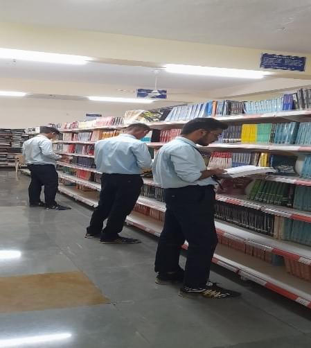 Jhulelal Institute of Technology Nagpur Library photo 8