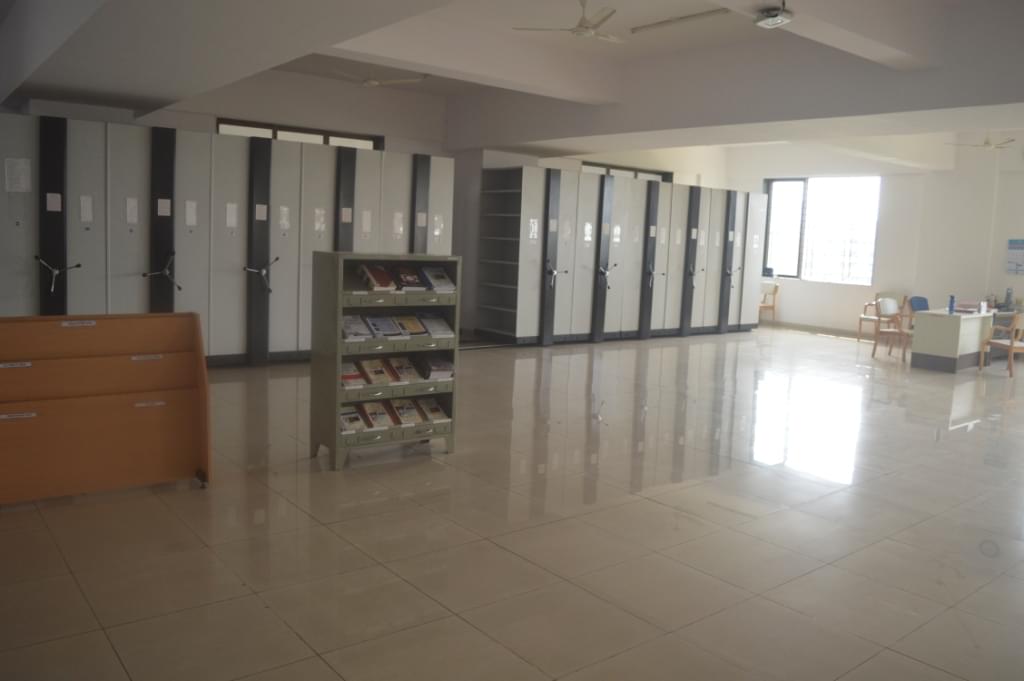 KLE College of Law Mumbai Library & Digital Library photo 6