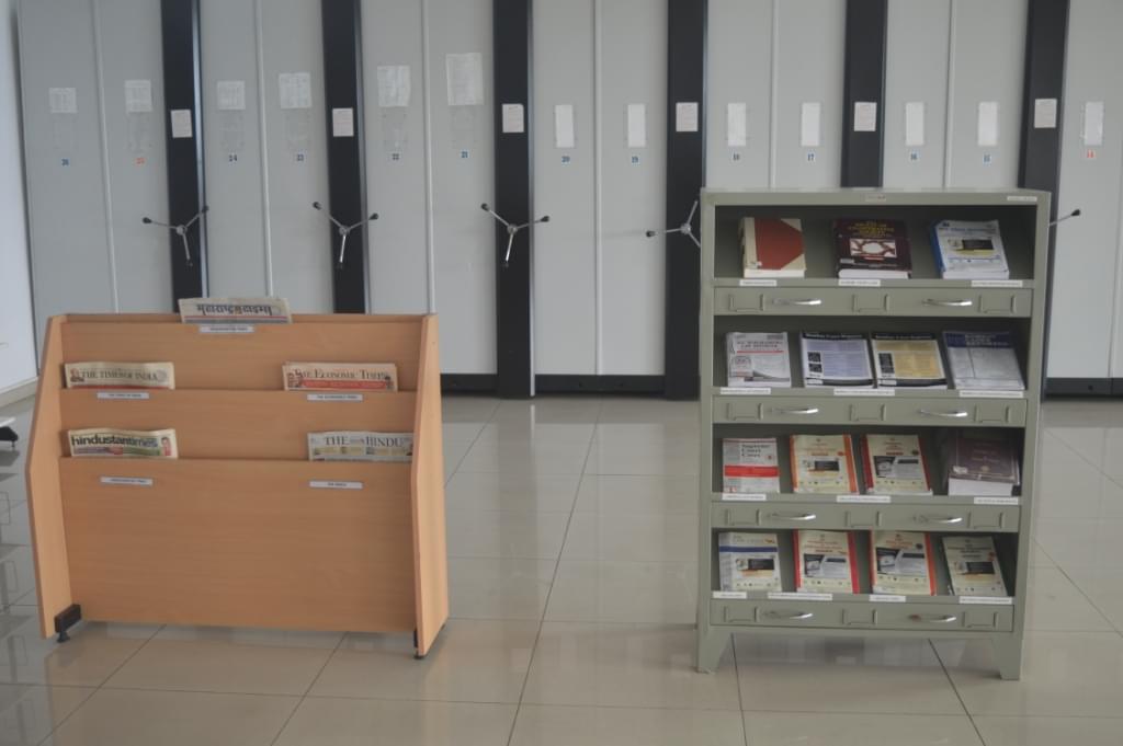 KLE College of Law Mumbai Library & Digital Library photo 9