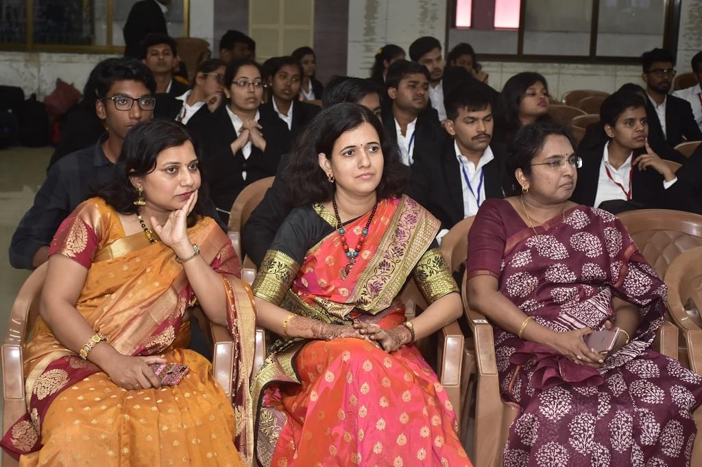 KLE College of Law Mumbai Sparkle photo 10