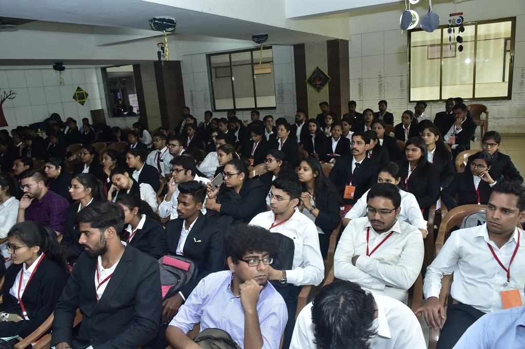 KLE College of Law Mumbai Sparkle photo 12