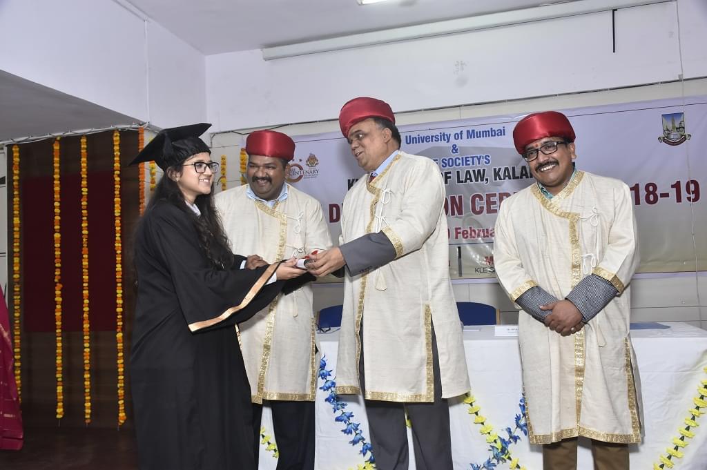 KLE College of Law Mumbai Convocation photo 10