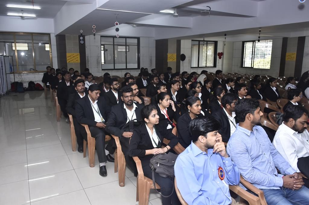 KLE College of Law Mumbai National Debate Competition photo 14