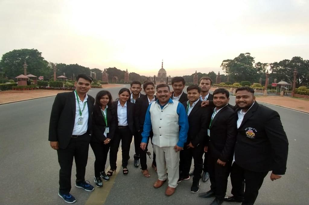 KLE College of Law Mumbai Industrial Visit photo 5