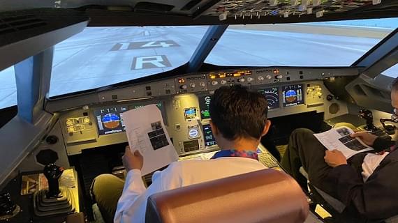 Chennais Amirta International Aviation College Campus photo 2