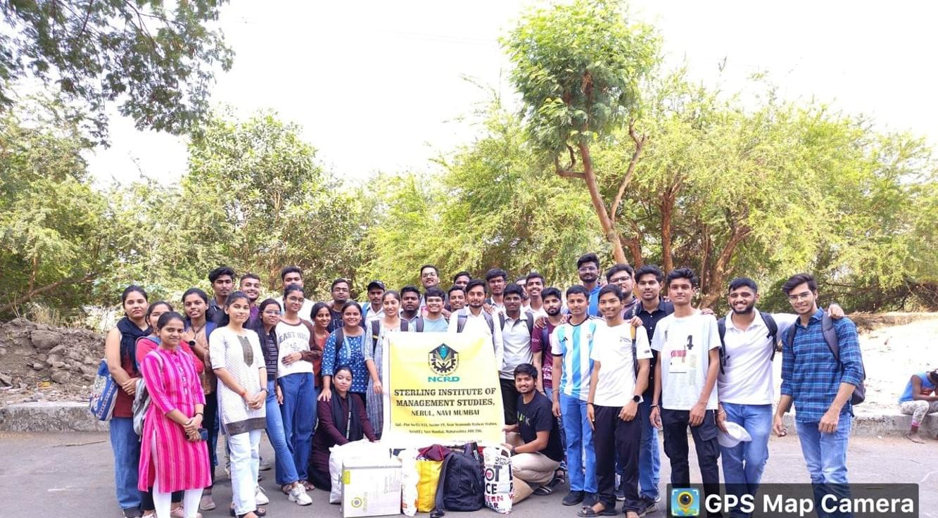 NCRD'S Sterling Institute Of Management Studies Navi Mumbai Cloth Donation Camp photo 3
