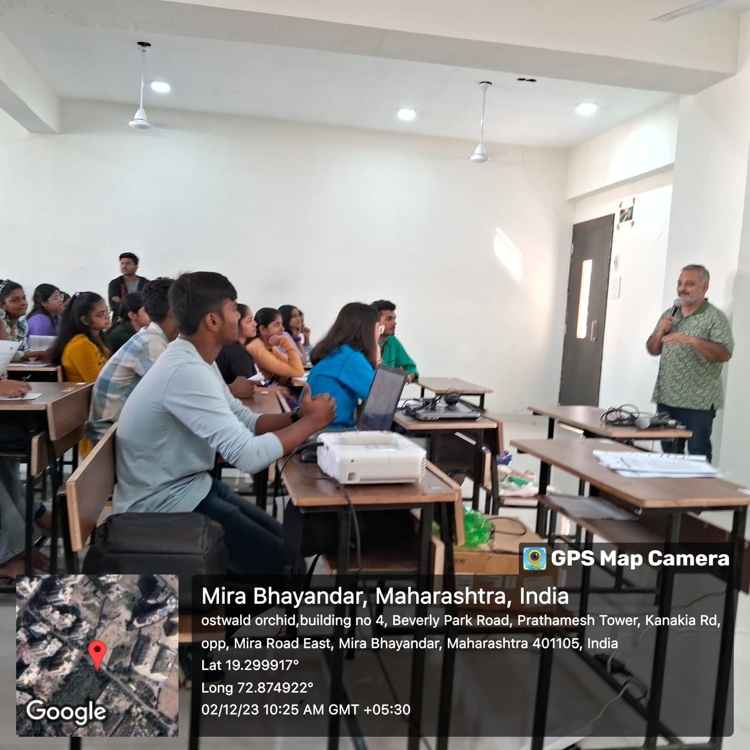 Shree L. R. Tiwari Degree College of Arts, Commerce and Science Mumbai Extra Curriculum Activity photo 60