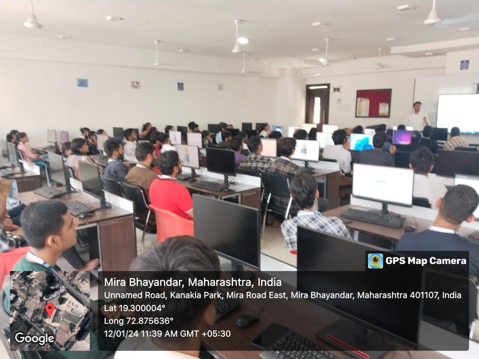 Shree L. R. Tiwari Degree College of Arts, Commerce and Science Mumbai Computer Lab photo 3