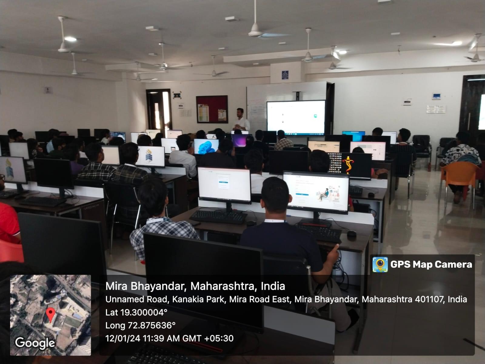 Shree L. R. Tiwari Degree College of Arts, Commerce and Science Mumbai Computer Lab photo 1