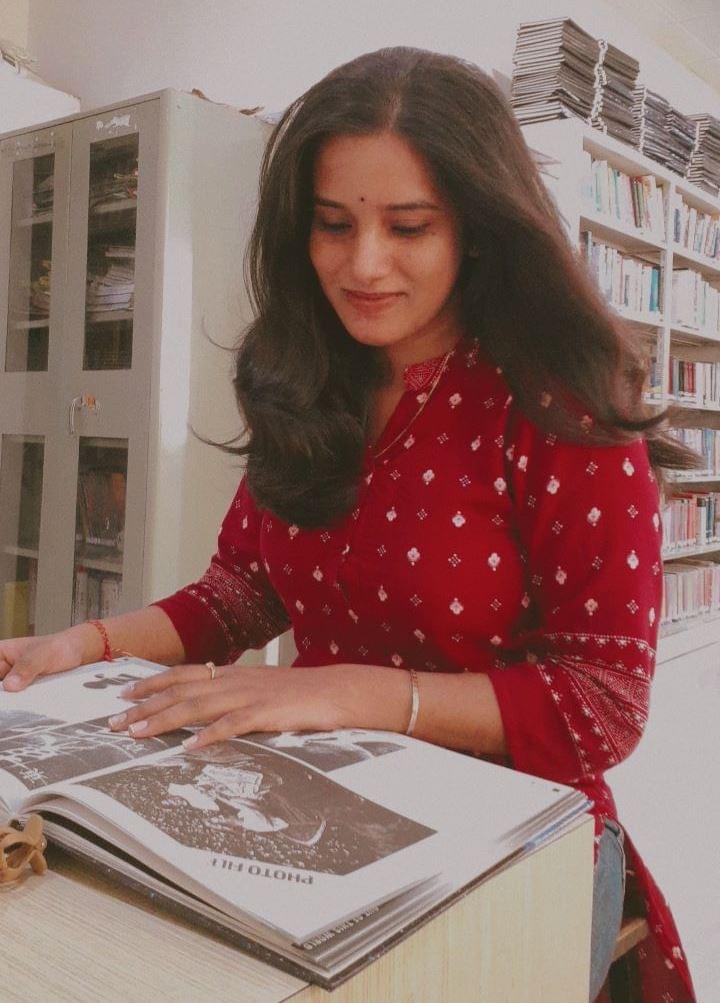 Shree L. R. Tiwari Degree College of Arts, Commerce and Science Mumbai Library photo 8