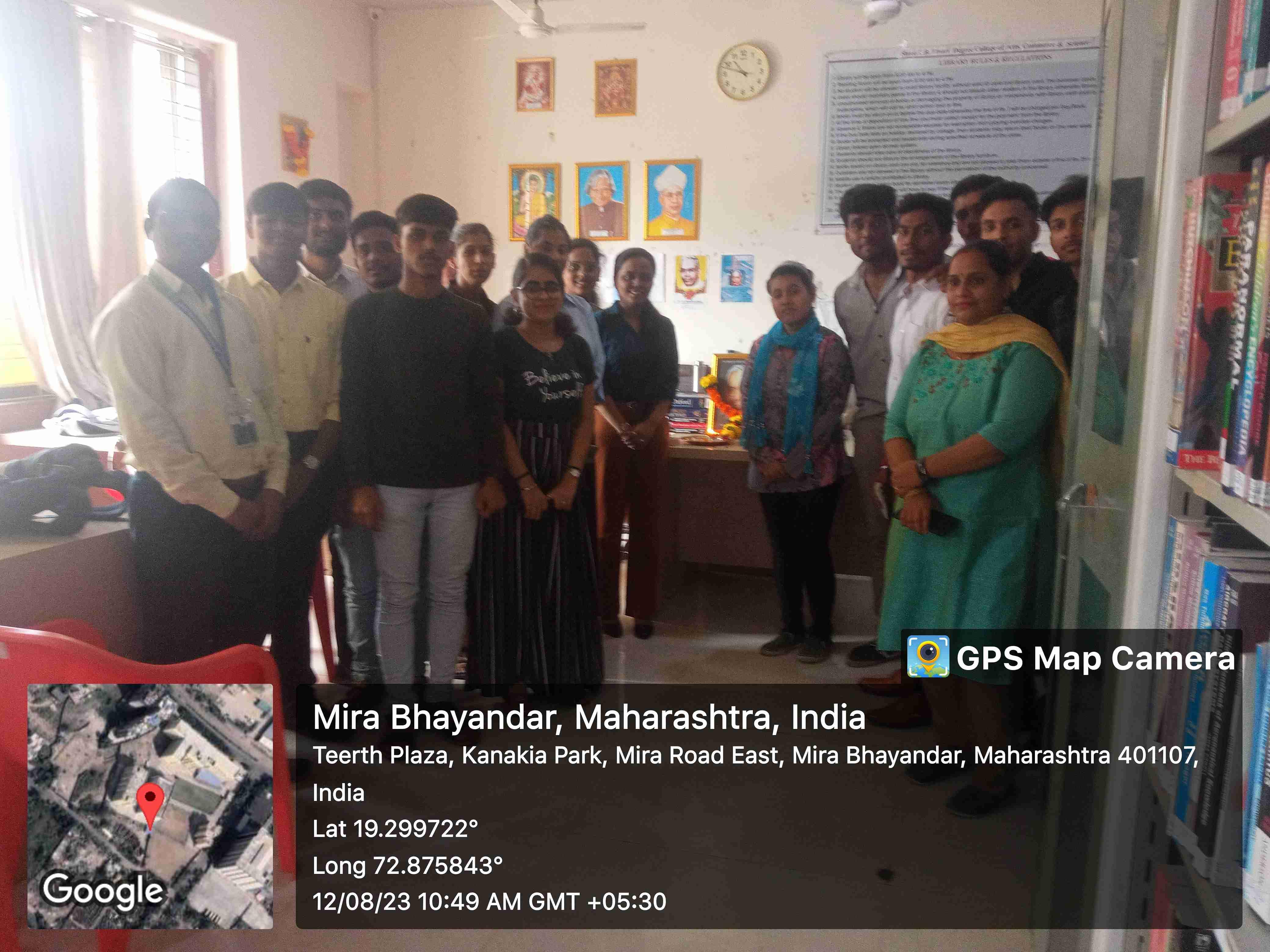 Shree L. R. Tiwari Degree College of Arts, Commerce and Science Mumbai Library photo 13