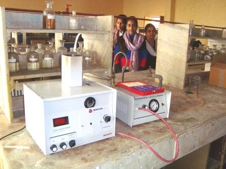 Saraswati Mahila Mahavidyalya Kanpur Department Instruments Images photo 13