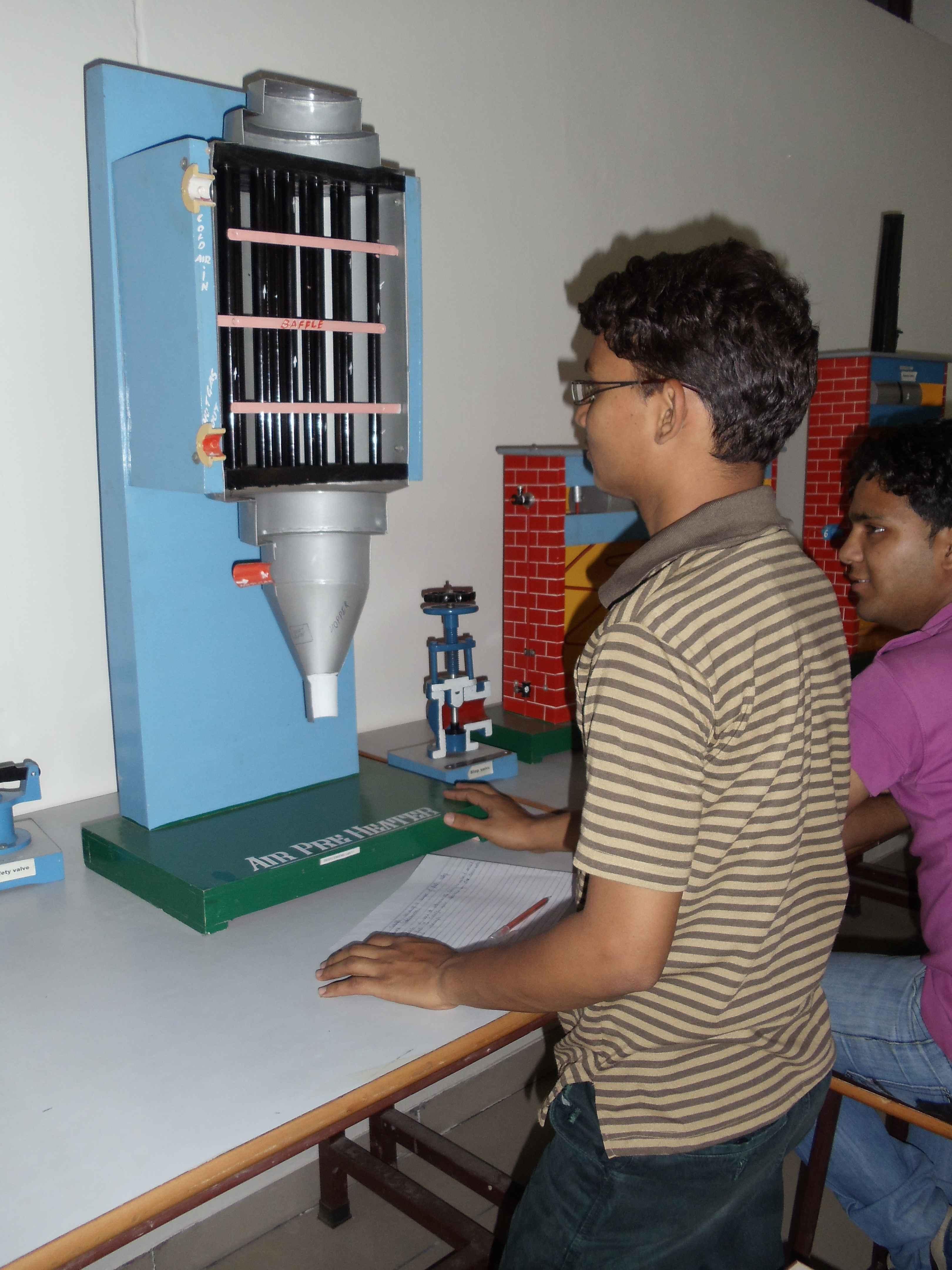 Shri Ram College of Engineering and Management Palwal Images photo 16