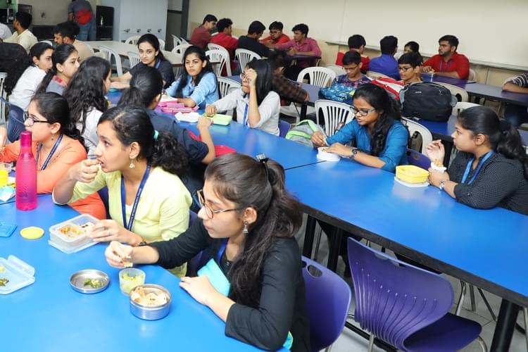 A. P. Shah Institute of Technology Thane Cafeteria photo 3