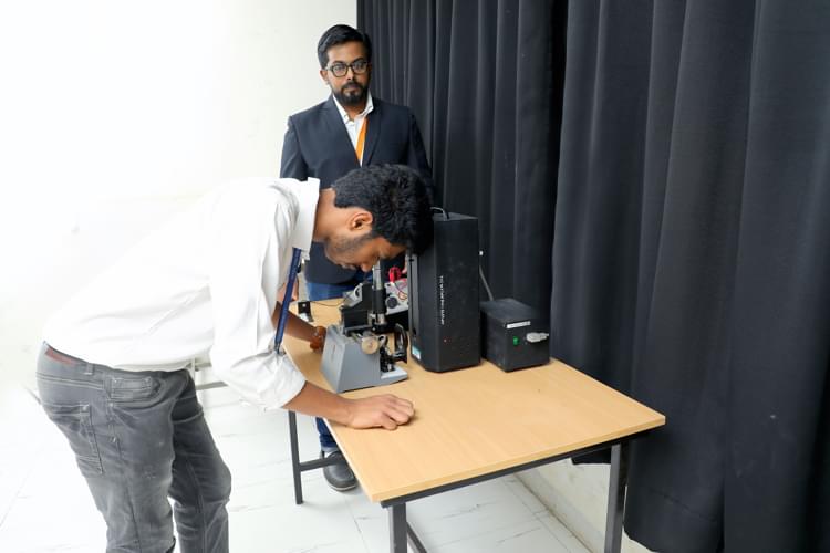 A. P. Shah Institute of Technology Thane Laboratory photo 4