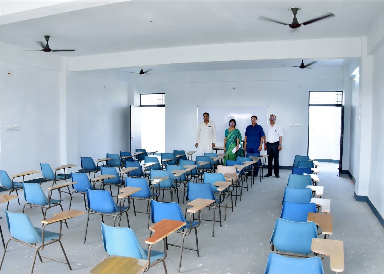 Dr. Atar Singh Kailash Kumari Vidhi Mahavidyalaya Kanpur Campus Images photo 10