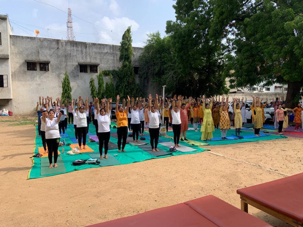 Shri B.G.Patel College of Physiotherapy Anand Yoga photo 3