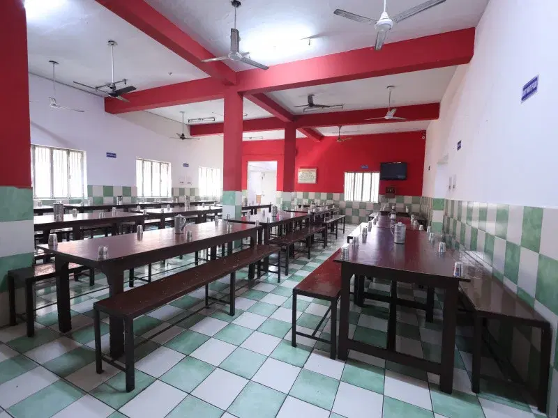 Saraswati Dental College Lucknow hostel photo 1