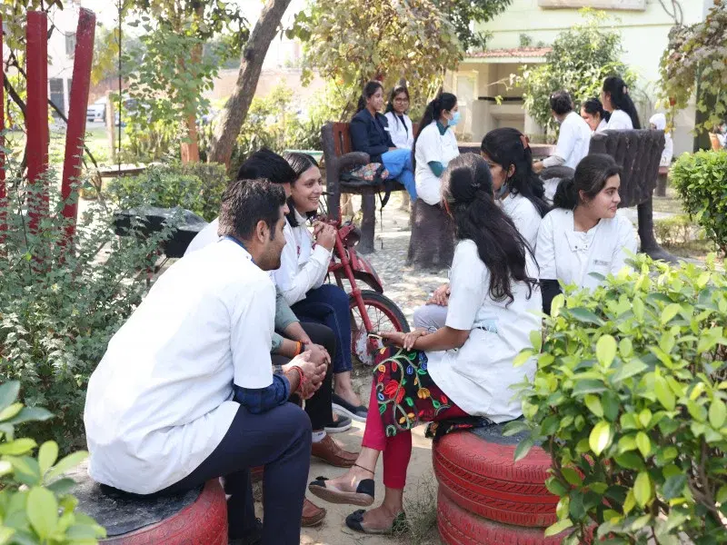 Saraswati Dental College Lucknow hostel photo 7