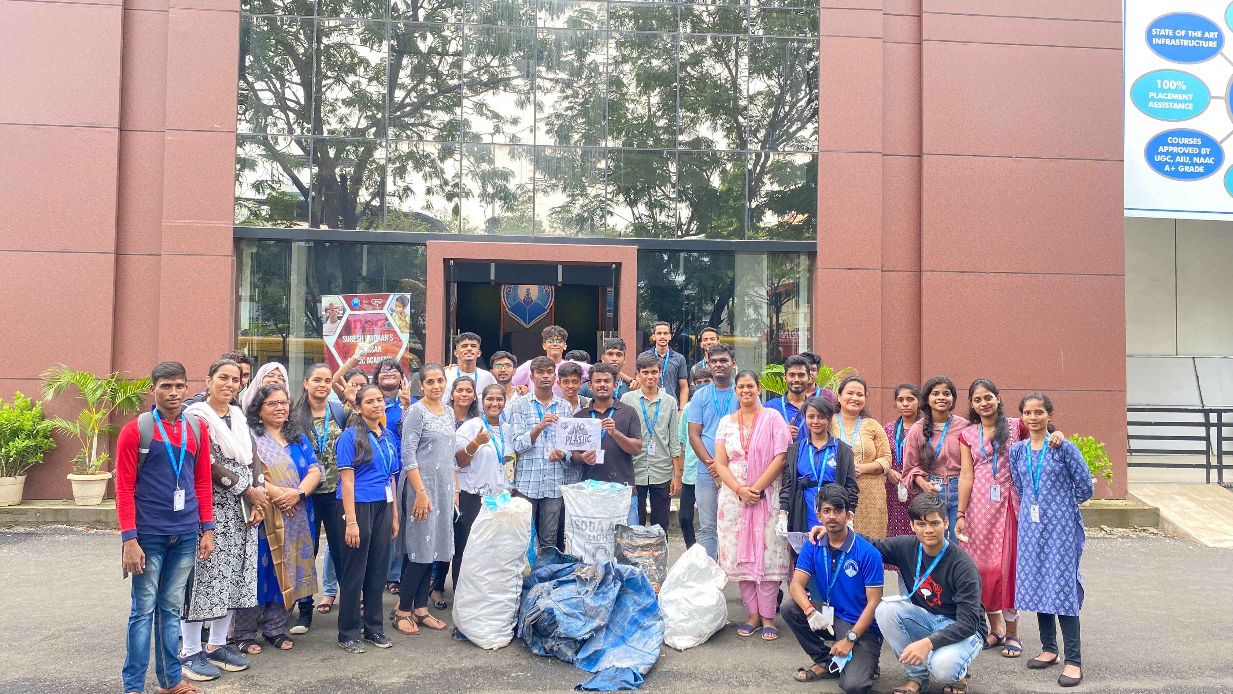 Bakliwal Foundation College of Arts, Commerce and Science Navi Mumbai Student Life Images photo 5