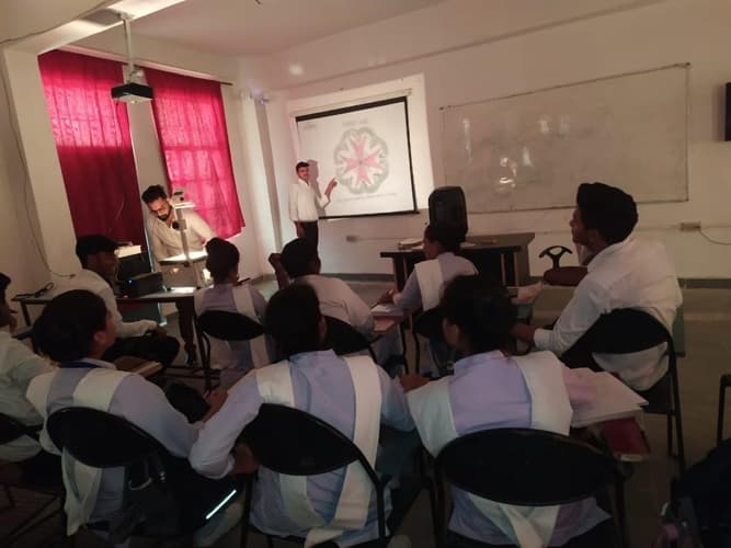 Yashraj colleges Kanpur Infrastructure photo 8