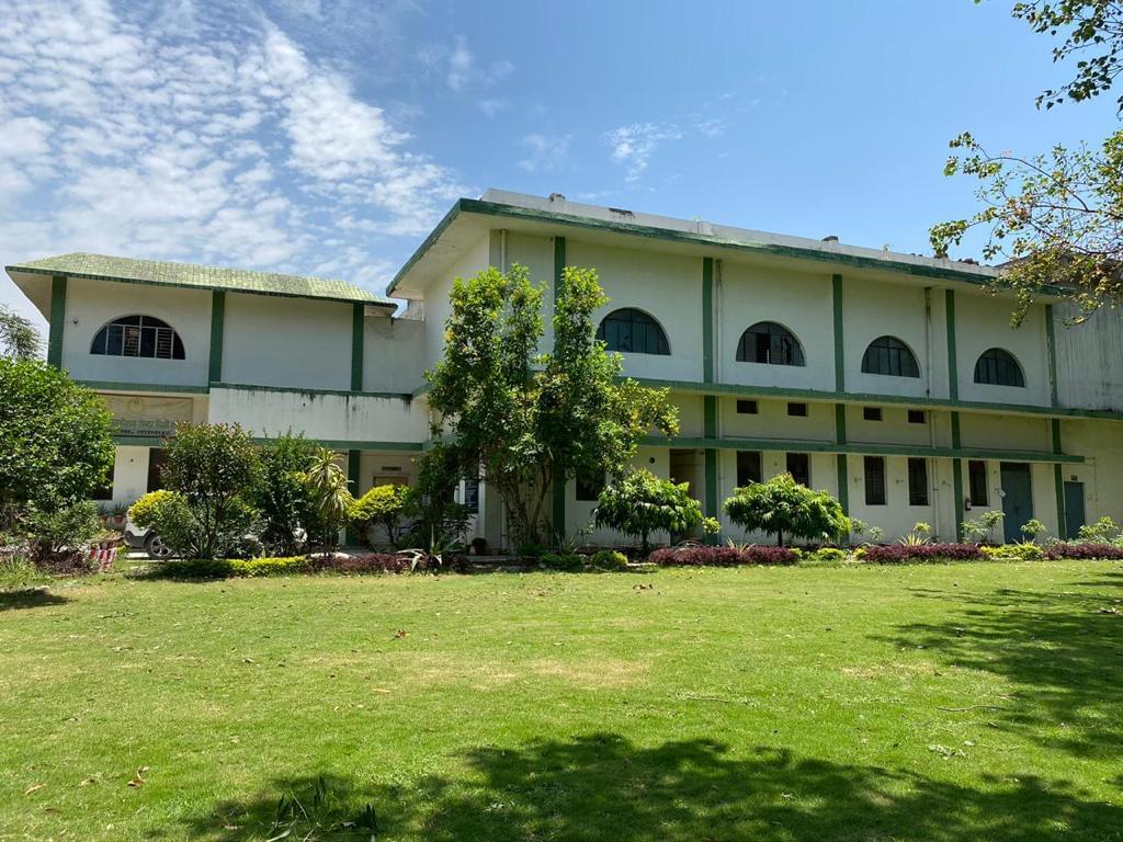 Bhagwanti Education Centre and Degree College Kanpur campus photo 13