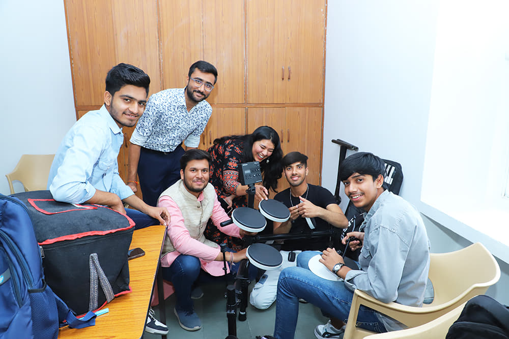 DC Business School Indore Utopia Festival 2024 photo 25