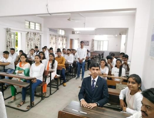 Smt. Sudhatai Mandke College (Commerce & Center for Distance Education) Pune Campus photo 7