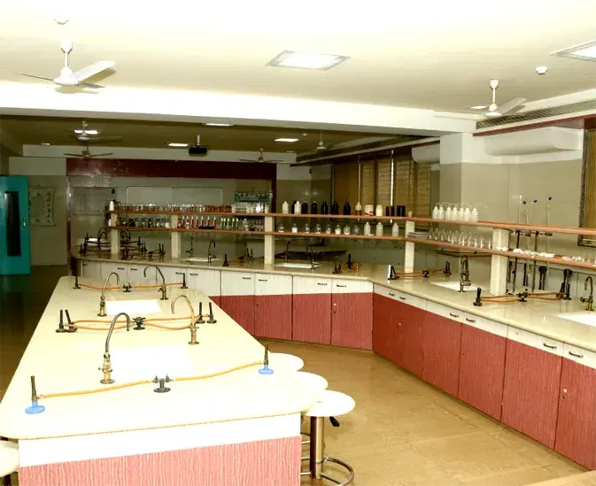 Thakur Specialized Degree College Mumbai Image photo 7