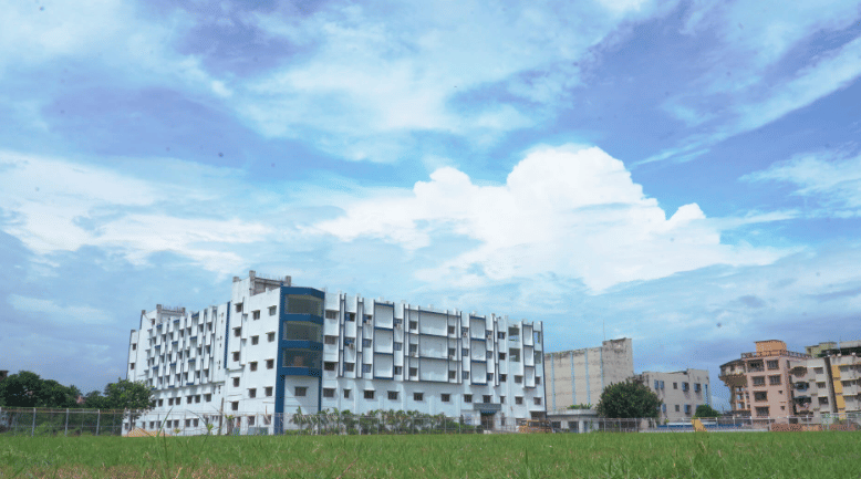 Dr. Sudhir Chandra Sur Institute of Pharmaceutical Science and Technology Kolkata Images photo 7