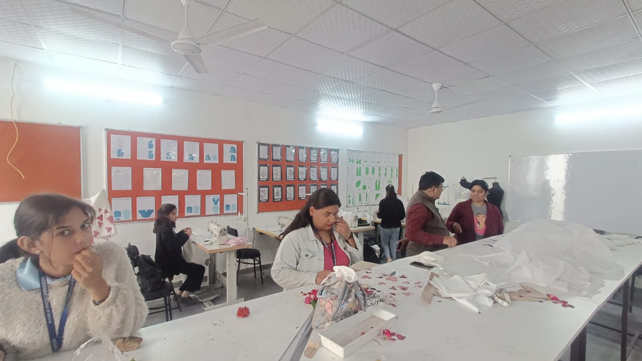 Neewara College of design Student Work & Events photo 118