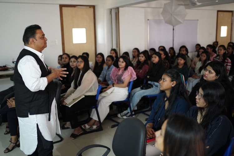 Inter National Institute of Fashion Design Raipur Guest Lectures photo 3