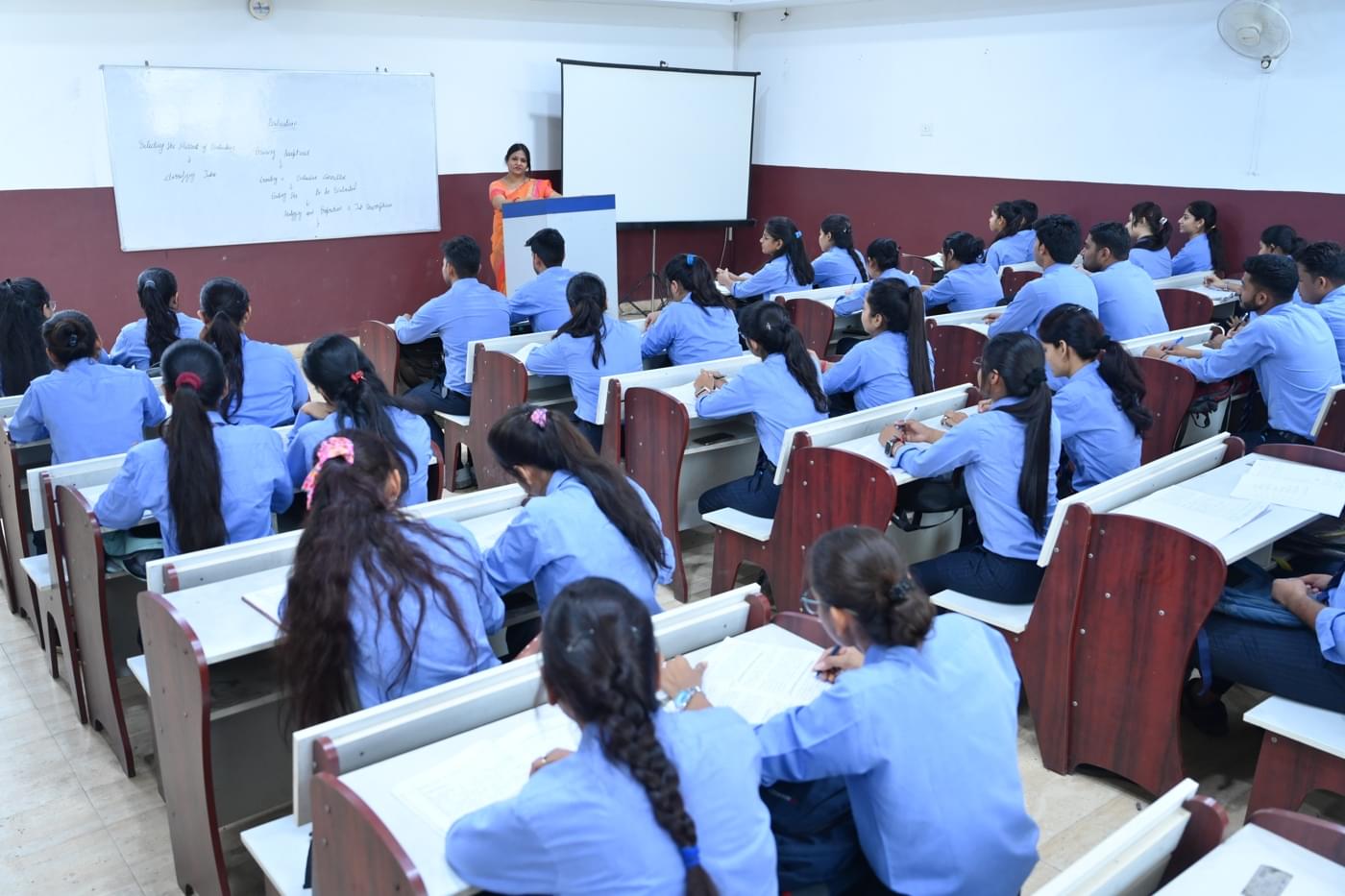 HLM Group of Institutions Ghaziabad Campus photo 16