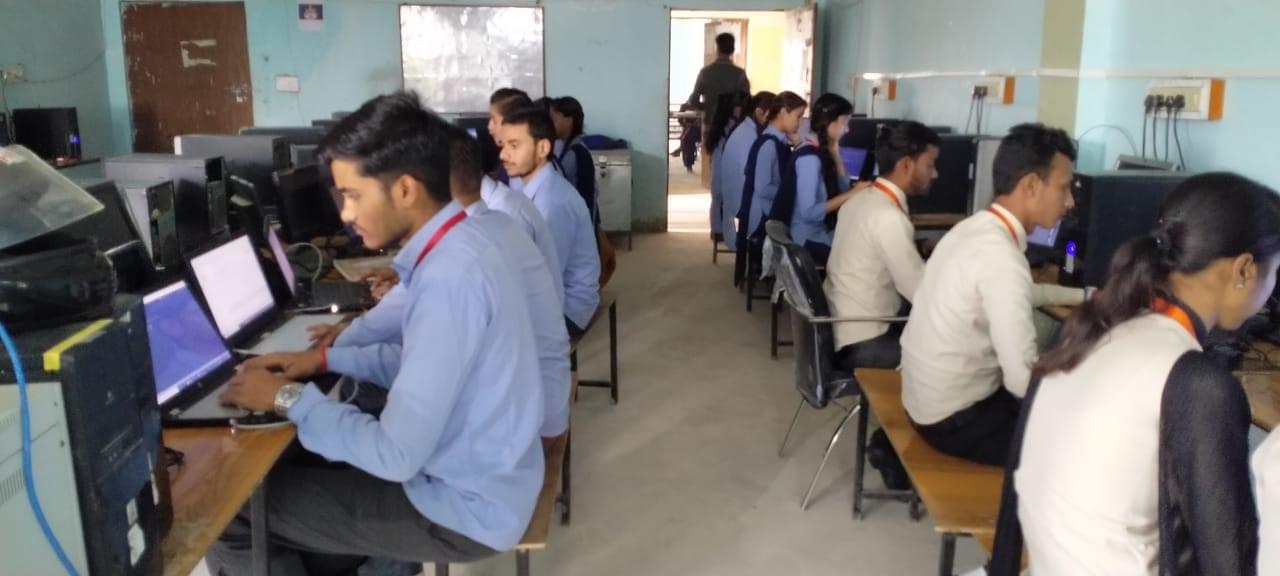 Shakuntala Krishna Institute of Technology Kanpur LAB photo 13