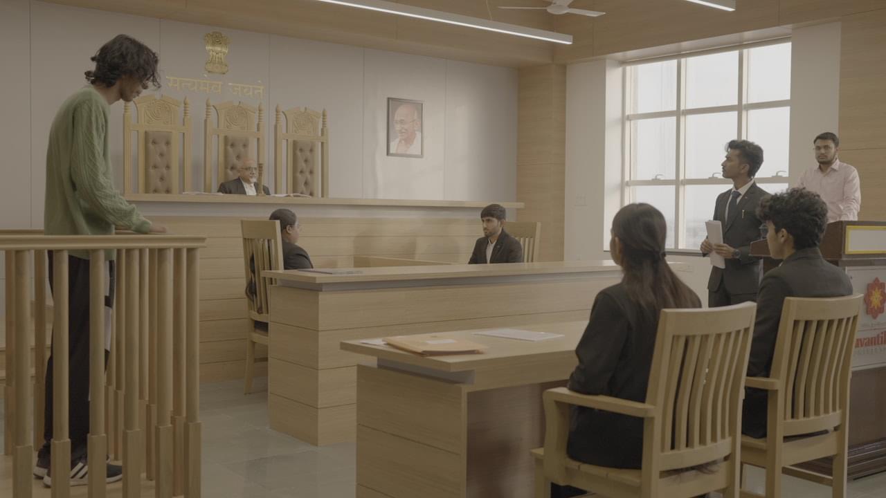 Avantika University Ujjain Moot Court photo 3