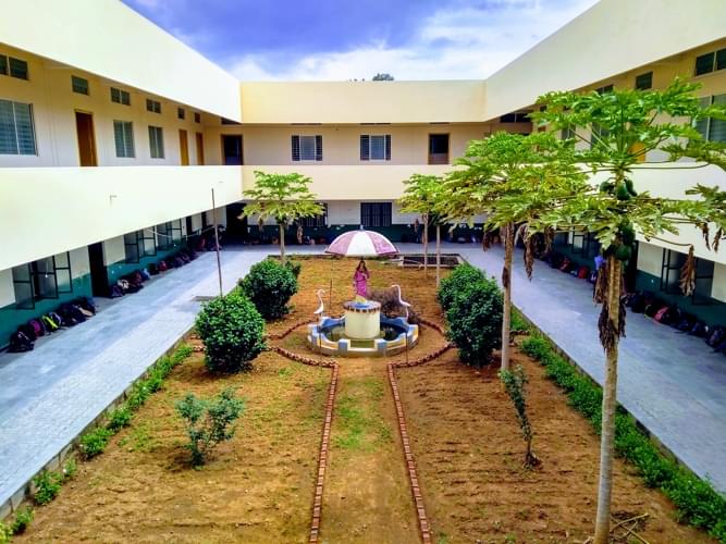 St. Philomena's College Mysore Building photo 29