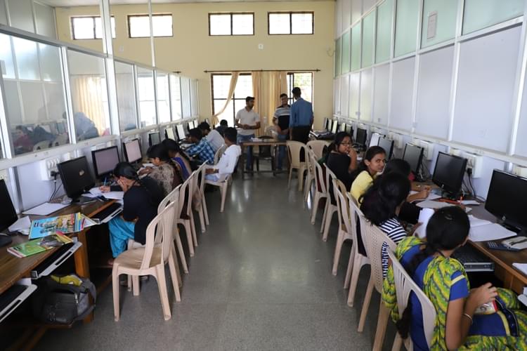 St. Philomena's College Mysore Labs photo 9