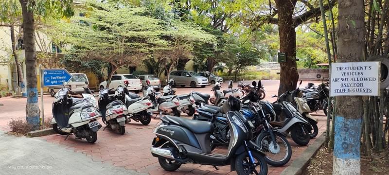 St. Philomena's College Mysore Parking photo 7