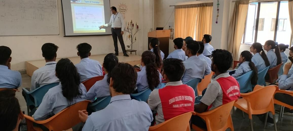 Eshan College of Engineering & Management Agra Digital Classroom photo 7